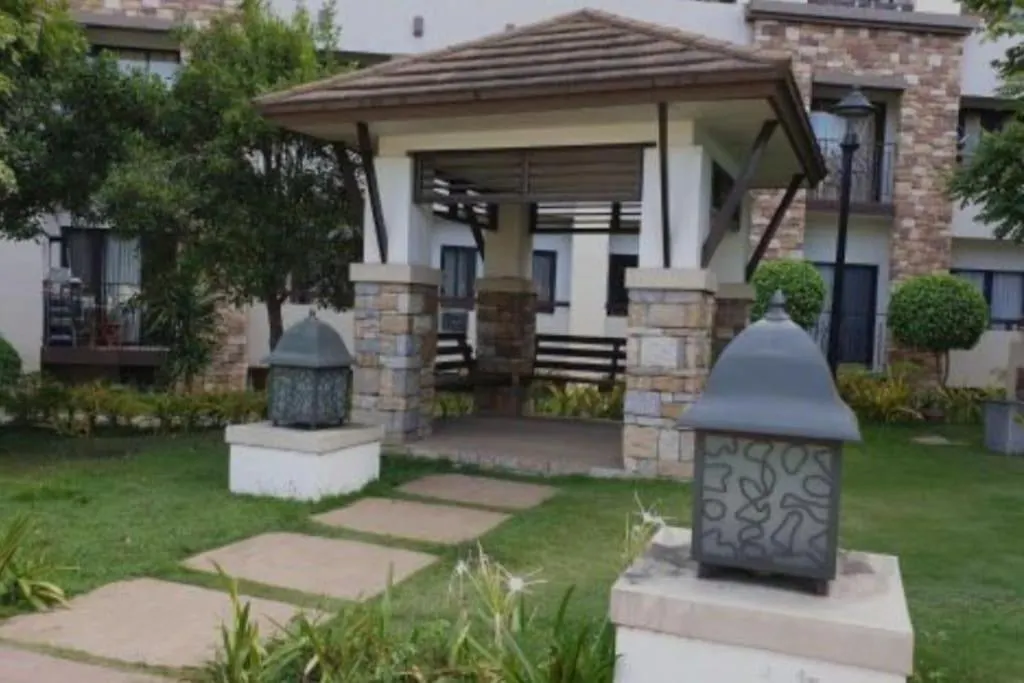 Syv'S 2Br & 1T/Bath Condo Oasis Behind Sm Mall 411 Davao City Daire